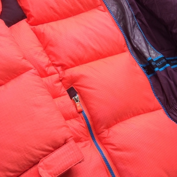 Vintage Fila puffer jacket - Picture 4 of 4